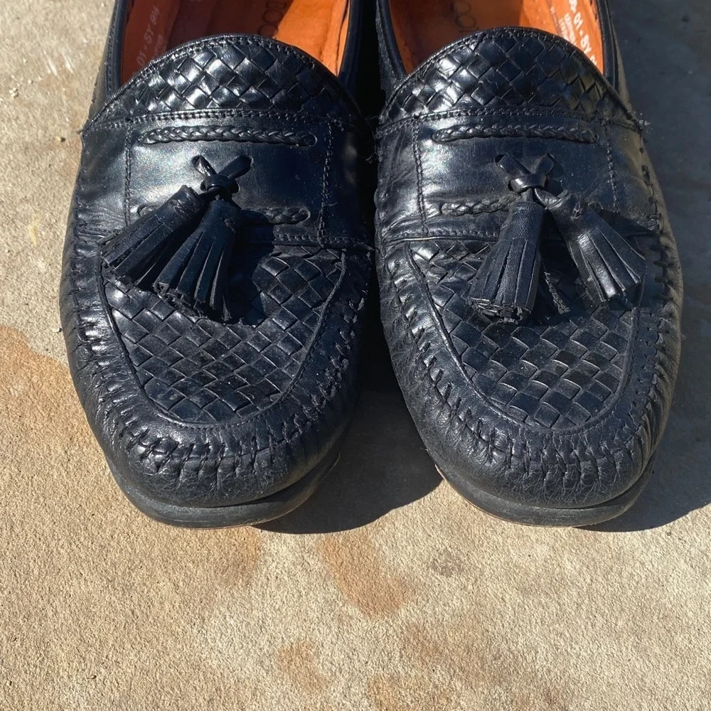 Brass boot loafers 9.5 woven leather upper pinch tassels comfort dress shoe corp